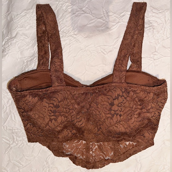 Lace Bustier Cami Top - Picture 3 of 8